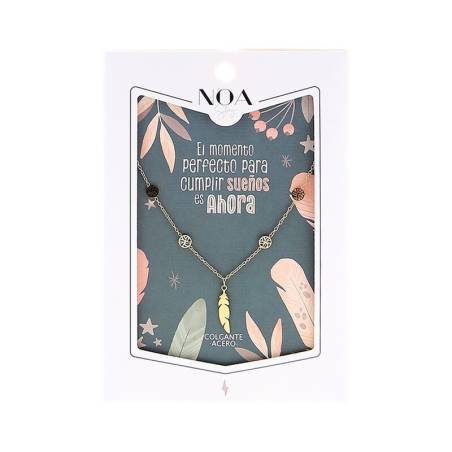 Noa Story - Colgante Acero Dorado - El momento perfecto para cumplir sueños es Ahora